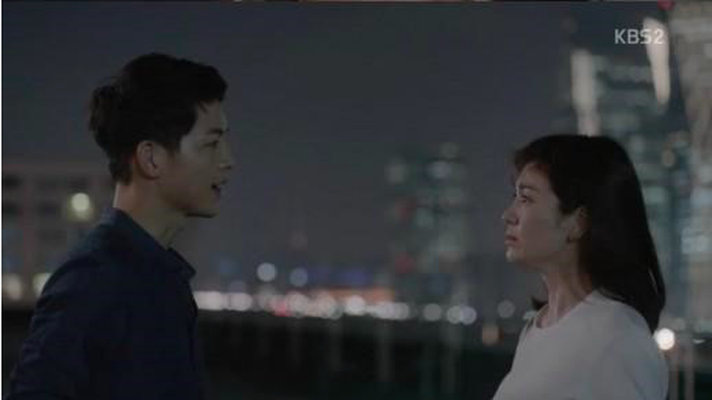 Song Hye Kyo ha guc Song Joong Ki ngay tu phut dau tien